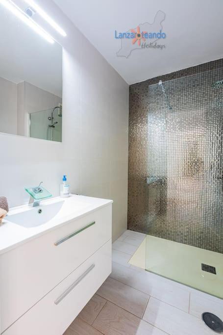 Kiara Vivienda Vacacional コスタ・テギセ エクステリア 写真