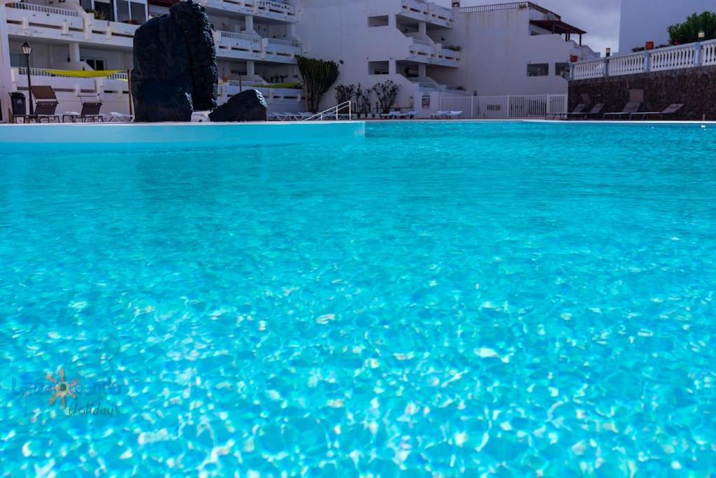 Kiara Vivienda Vacacional コスタ・テギセ エクステリア 写真